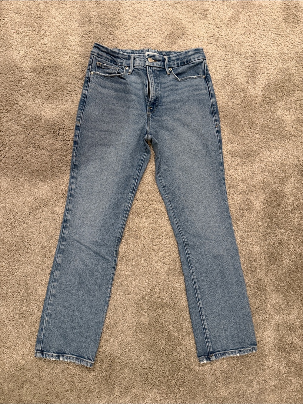 Good American Soft-Tech Good Legs Straight Jeans